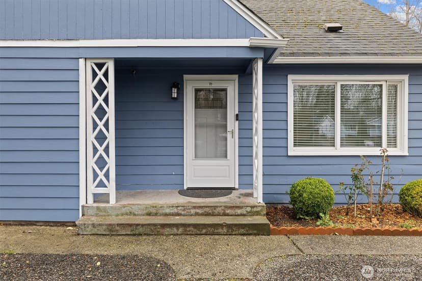 Property photo for 12067 Renton Avenue S, Seattle photo 2