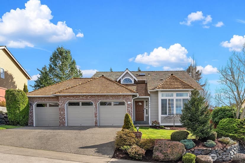 Property photo for 3409 Broadmoor Drive NE, Tacoma