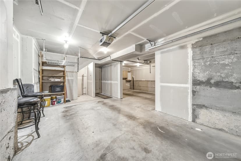 Property photo for 1375 32nd Avenue S, Seattle photo 33
