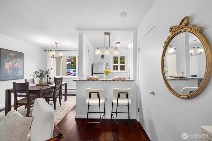 Property photo for 4877 Terrace Drive NE, Seattle photo 10