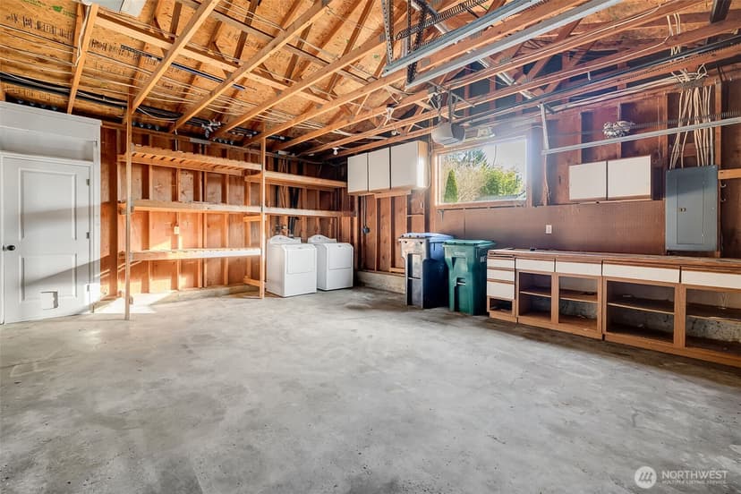Property photo for 15630 3rd Avenue NE, Duvall photo 30
