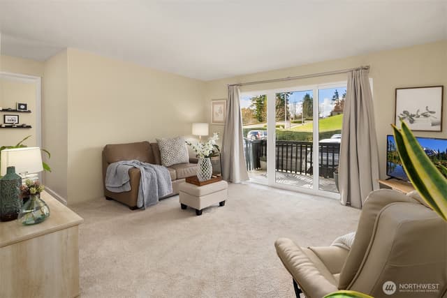 Property photo for 19411 56th Avenue W #218, Lynnwood photo 2
