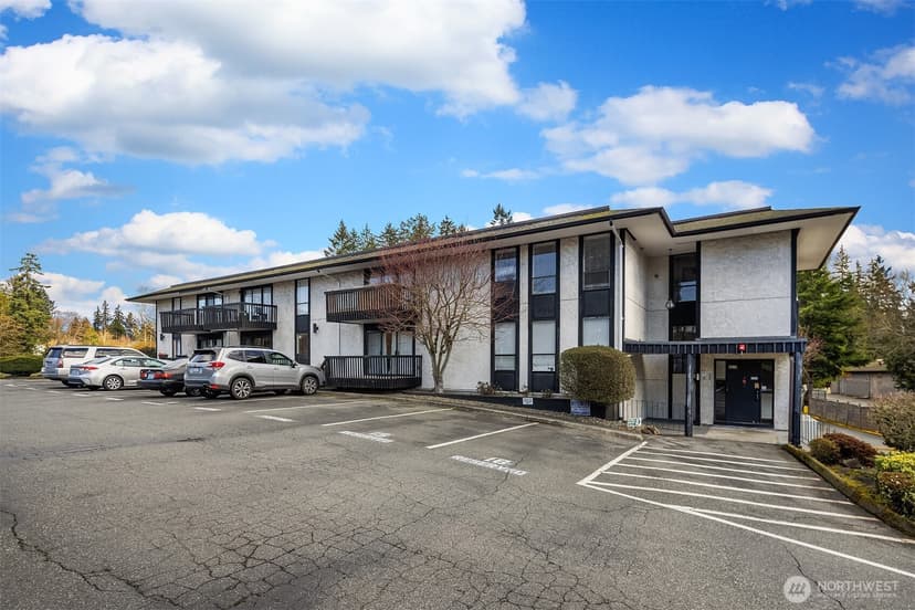 Property photo for 19411 56th Avenue W #218, Lynnwood photo 20