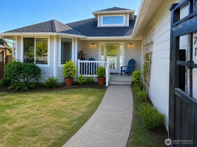 Property photo for 571 E Chance A La Mer NE, Ocean Shores