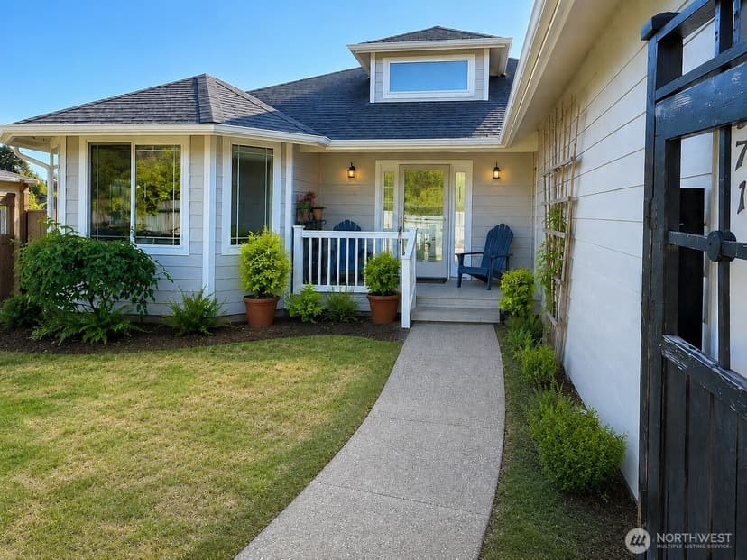 Property photo for 571 E Chance A La Mer NE, Ocean Shores
