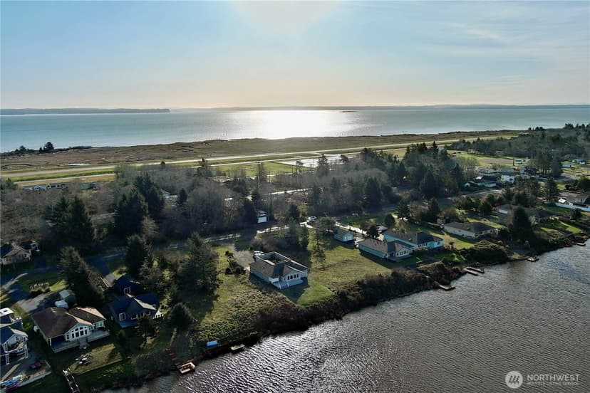 Property photo for 571 E Chance A La Mer NE, Ocean Shores photo 29