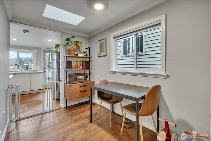 Property photo for 5429 Renton Avenue S, Seattle photo 6