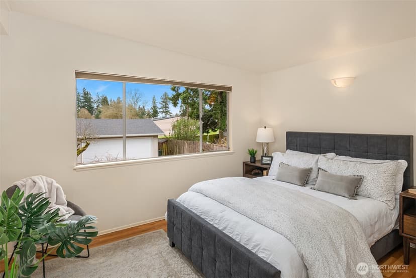 Property photo for 4239 S 185th Street, SeaTac photo 11