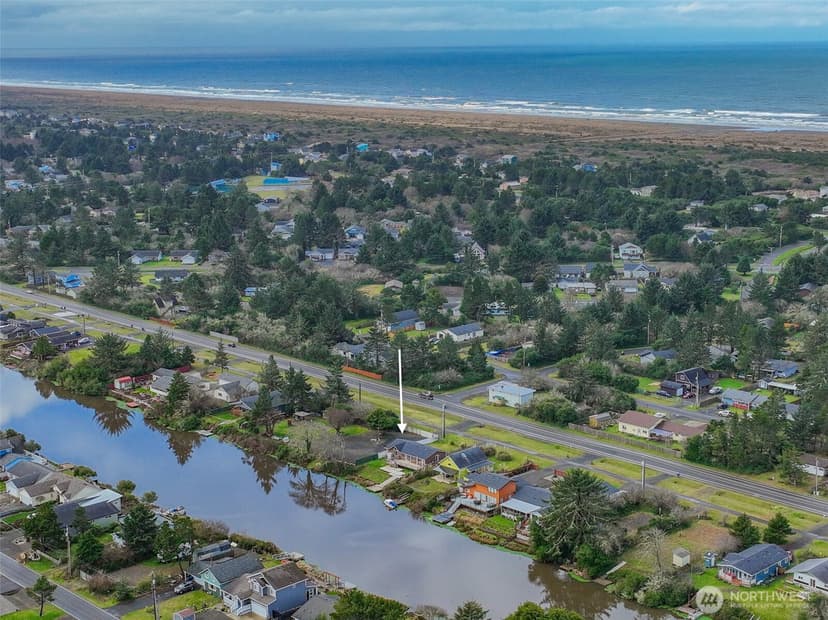 Property photo for 306 Point Brown Avenue NE, Ocean Shores photo 7