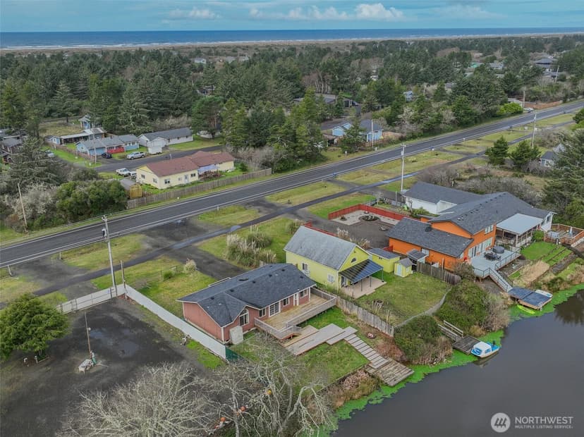 Property photo for 306 Point Brown Avenue NE, Ocean Shores photo 9