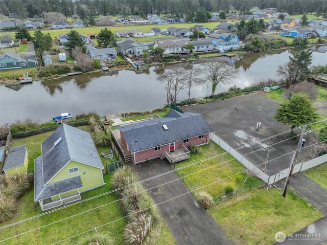 Property photo for 306 Point Brown Avenue NE, Ocean Shores photo 2