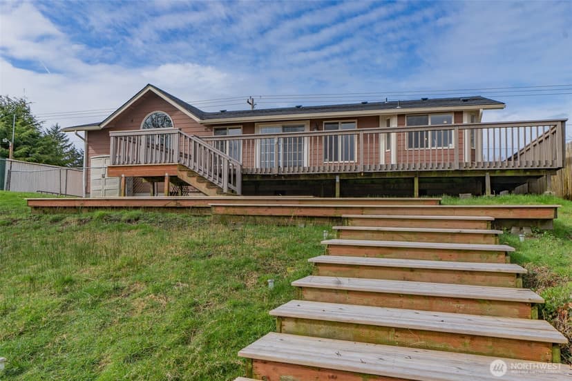 Property photo for 306 Point Brown Avenue NE, Ocean Shores photo 19