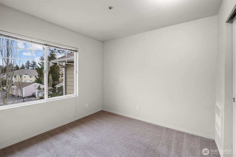 Property photo for 710 240TH Way SE #F-301, Sammamish photo 23