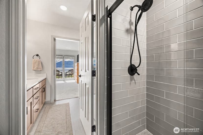Property photo for 11415 S Lakeshore Road #7, Chelan photo 15