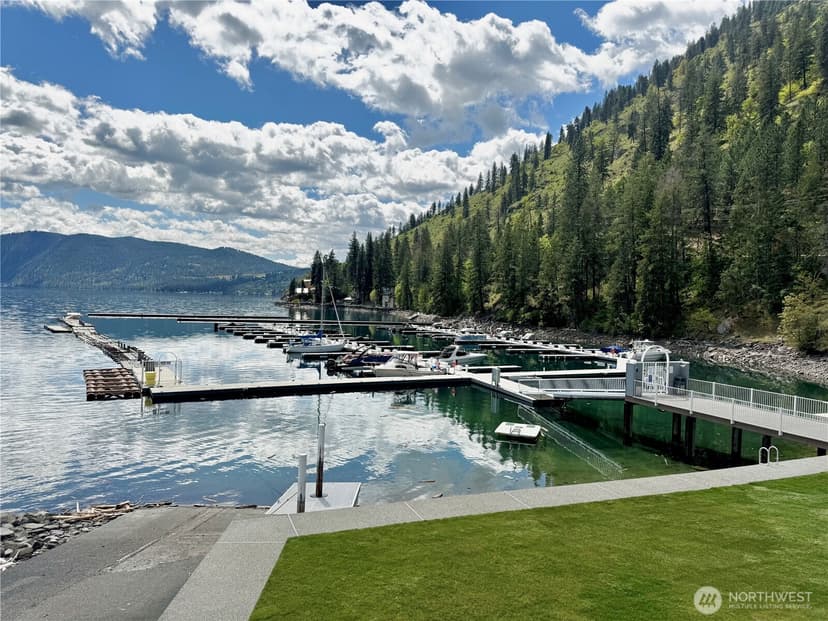 Property photo for 11415 S Lakeshore Road #7, Chelan photo 2