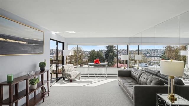 Property photo for 3601 24th Avenue W #306, Seattle photo 2