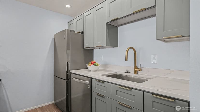 Property photo for 3601 24th Avenue W #306, Seattle photo 11