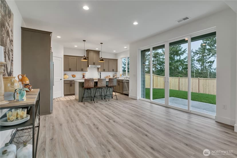 Property photo for 16202 76th Avenue Ct E, Puyallup photo 8