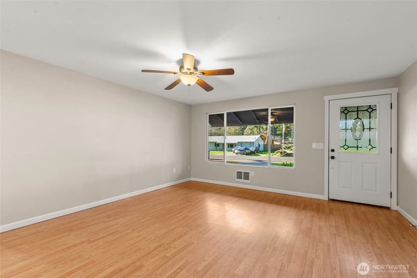 Property photo for 10612 132nd Street Ct NW, Gig Harbor photo 5