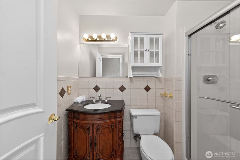 Property photo for 3909 Northshore Boulevard NE, Tacoma photo 19