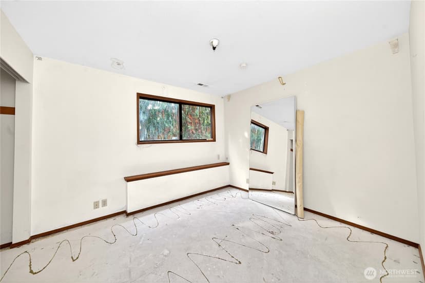 Property photo for 3909 Northshore Boulevard NE, Tacoma photo 18