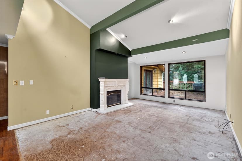 Property photo for 3909 Northshore Boulevard NE, Tacoma photo 2