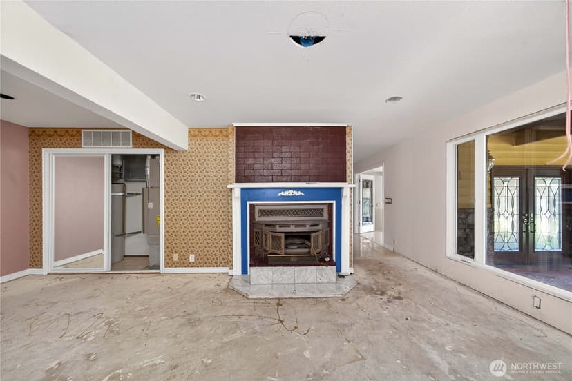 Property photo for 3909 Northshore Boulevard NE, Tacoma photo 17