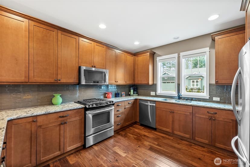 Property photo for 14317 Knoll Park Drive E, Bonney Lake photo 7