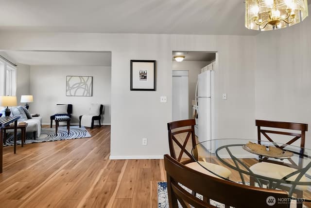 Property photo for 3413 Gilman Avenue W #201, Seattle photo 4