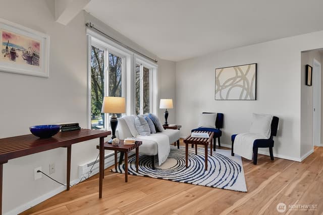 Property photo for 3413 Gilman Avenue W #201, Seattle photo 2