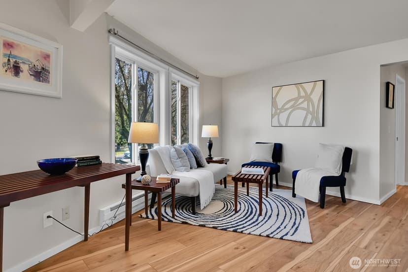 Property photo for 3413 Gilman Avenue W #201, Seattle photo 2