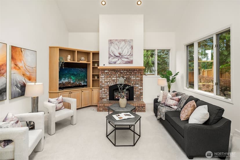 Property photo for 5208 Isola Place NW, Issaquah photo 3