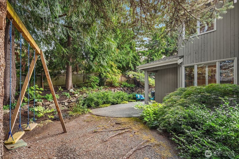 Property photo for 5208 Isola Place NW, Issaquah photo 39