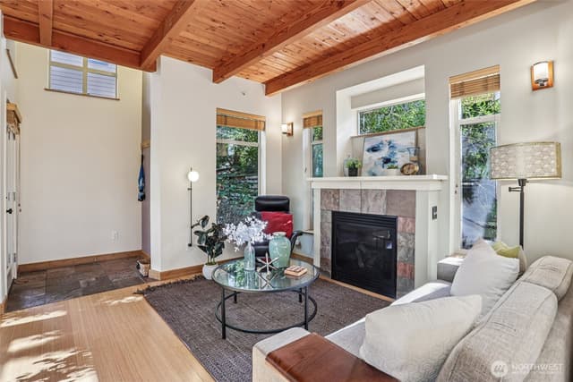 Property photo for 20215 15th Avenue NW #C, Shoreline photo 5