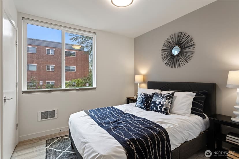 Property photo for 2527 29th Avenue S #B, Seattle photo 6