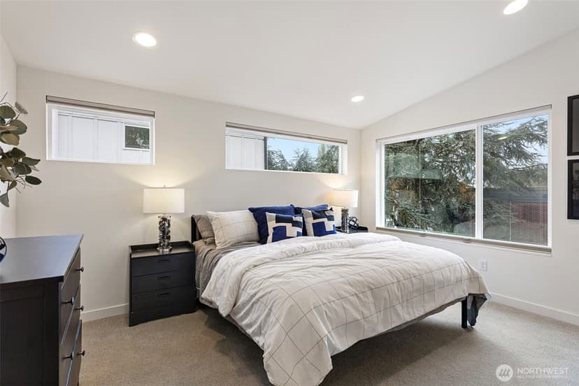 Property photo for 2527 29th Avenue S #B, Seattle photo 19