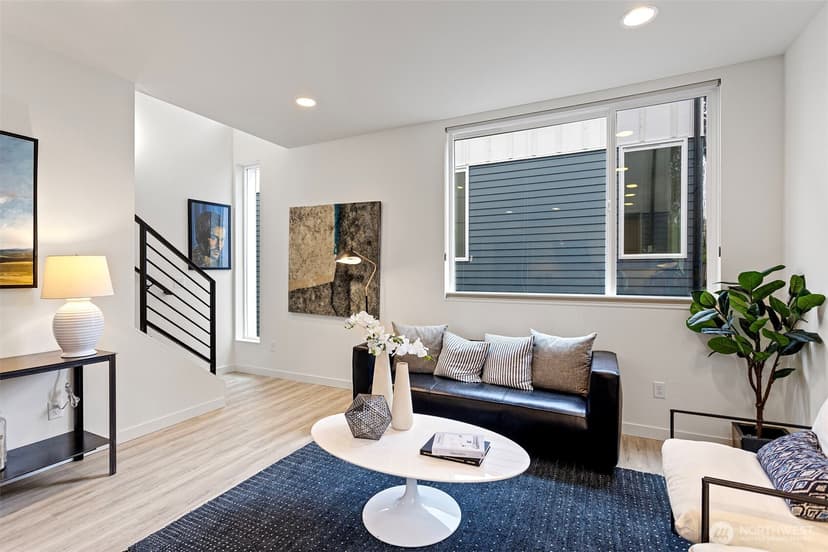 Property photo for 2527 29th Avenue S #B, Seattle photo 14