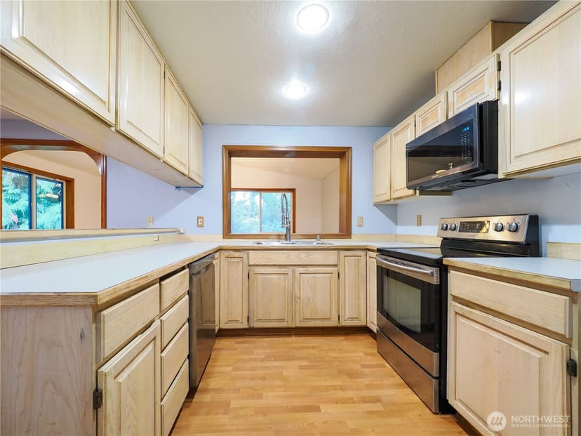 Property photo for 26081 Tytler Road NE, Poulsbo photo 7