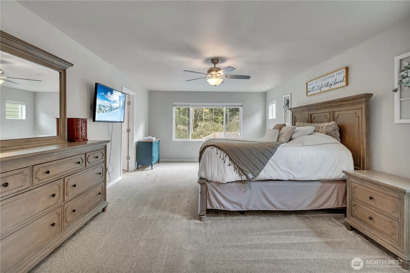 Property photo for 1226 Baker Heights Loop, Bremerton photo 23