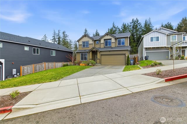 Property photo for 1226 Baker Heights Loop, Bremerton photo 2