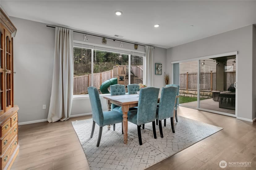 Property photo for 1226 Baker Heights Loop, Bremerton photo 11