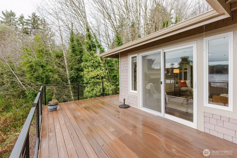 Property photo for 1404 Eastlake Drive, Bremerton photo 32