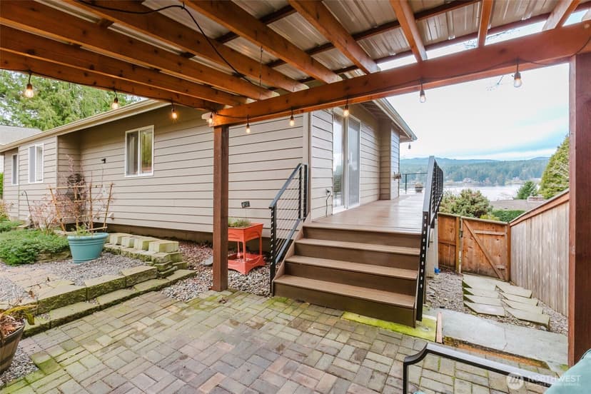 Property photo for 1404 Eastlake Drive, Bremerton photo 34