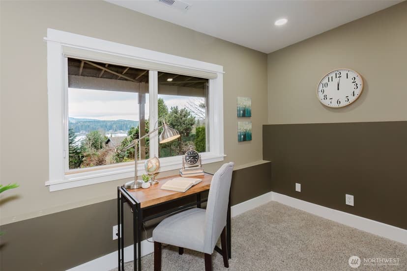 Property photo for 1404 Eastlake Drive, Bremerton photo 25