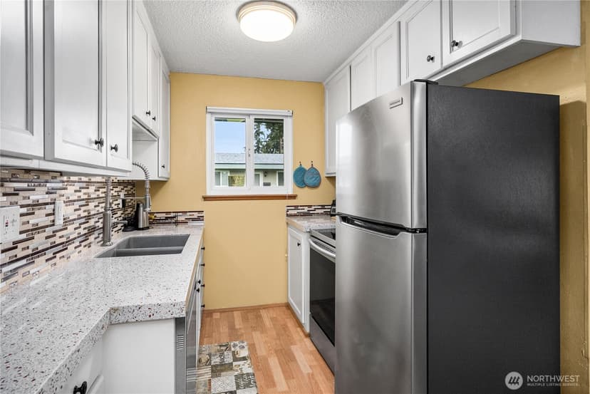 Property photo for 1100 7th Avenue SE #8, Puyallup photo 6