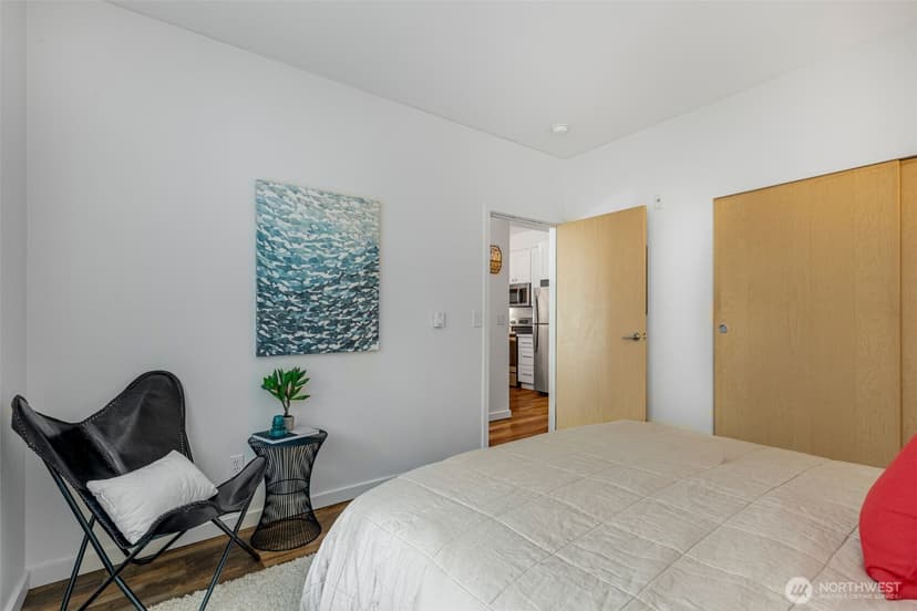 Property photo for 3213 Harbor Avenue SW #216, Seattle photo 14