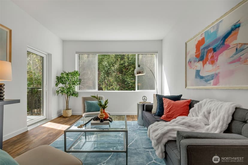 Property photo for 3213 Harbor Avenue SW #216, Seattle photo 5