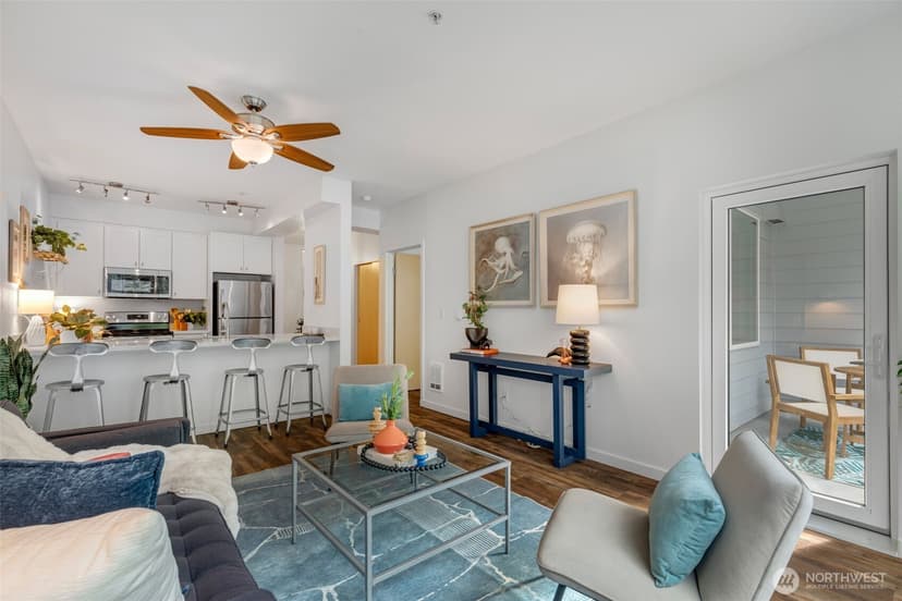 Property photo for 3213 Harbor Avenue SW #216, Seattle photo 7