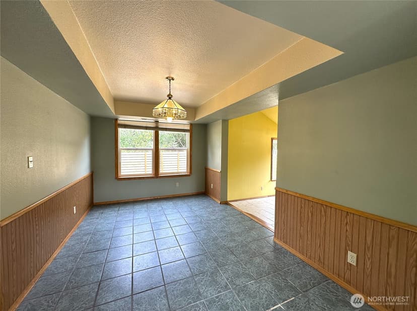 Property photo for 832 Whale Court SW, Ocean Shores photo 9