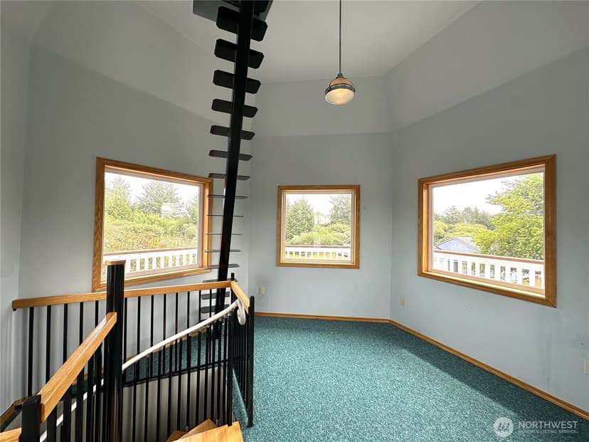 Property photo for 832 Whale Court SW, Ocean Shores photo 24